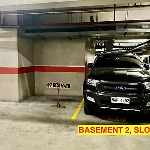 Ortigas 2 Bedroom Corner Unit With 2 Queen Across Shangrila , Manila Philippines
