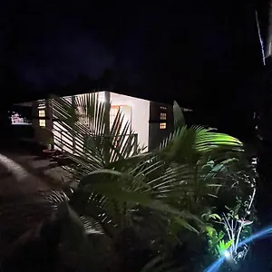 Rangiroa Guest Paradise , Avatoru French Polynesia